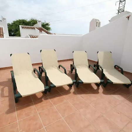 Urb. Los Pinos De Andalucia Estepona